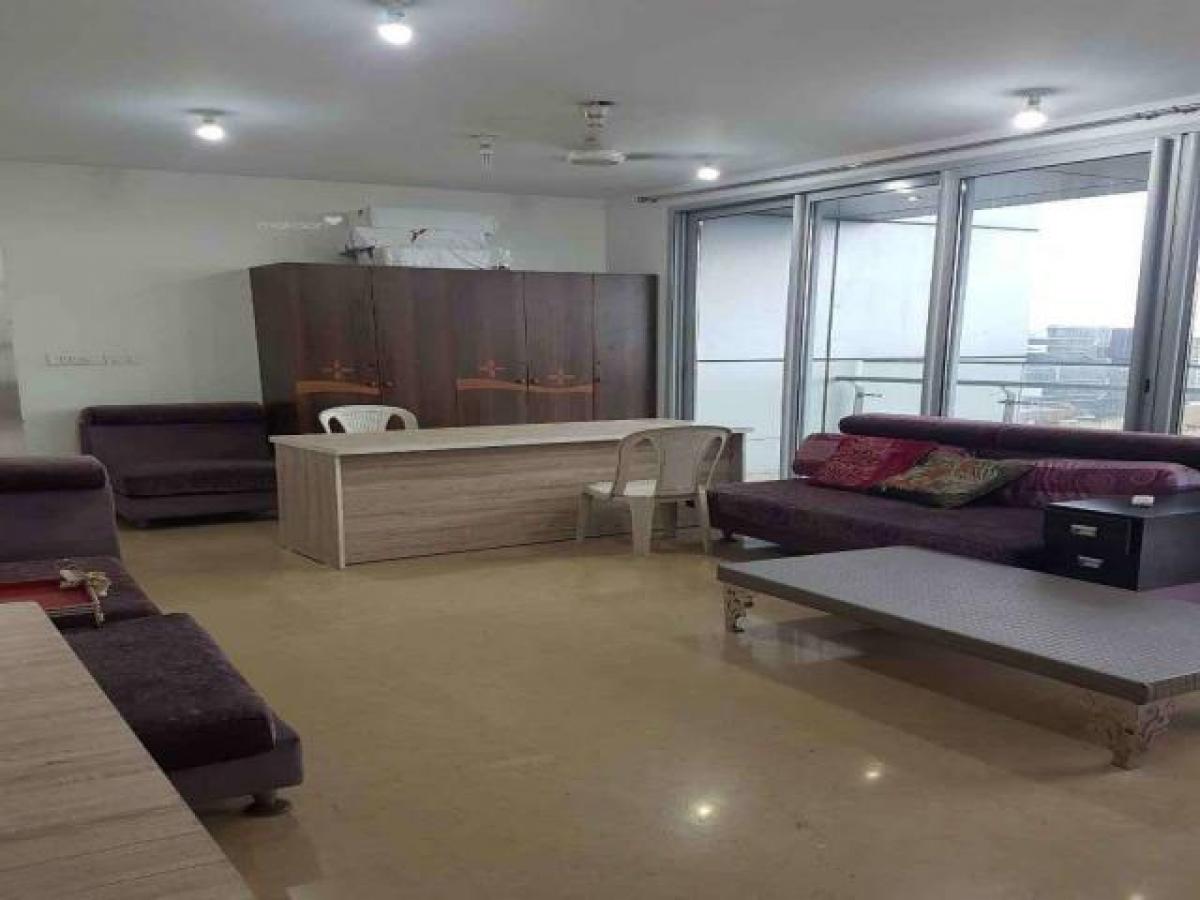 3 bedrooms House in Mumbai, India No. 51374