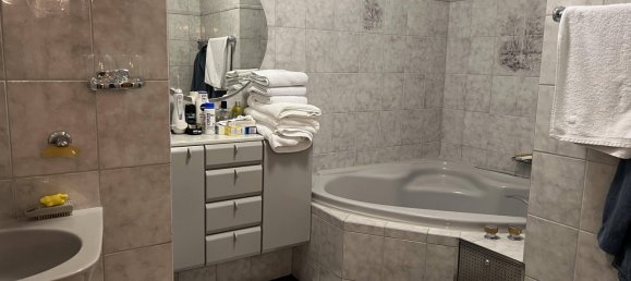 Apartamento de 6 divisões em Dusseldorf, Germany N.º 8502 26