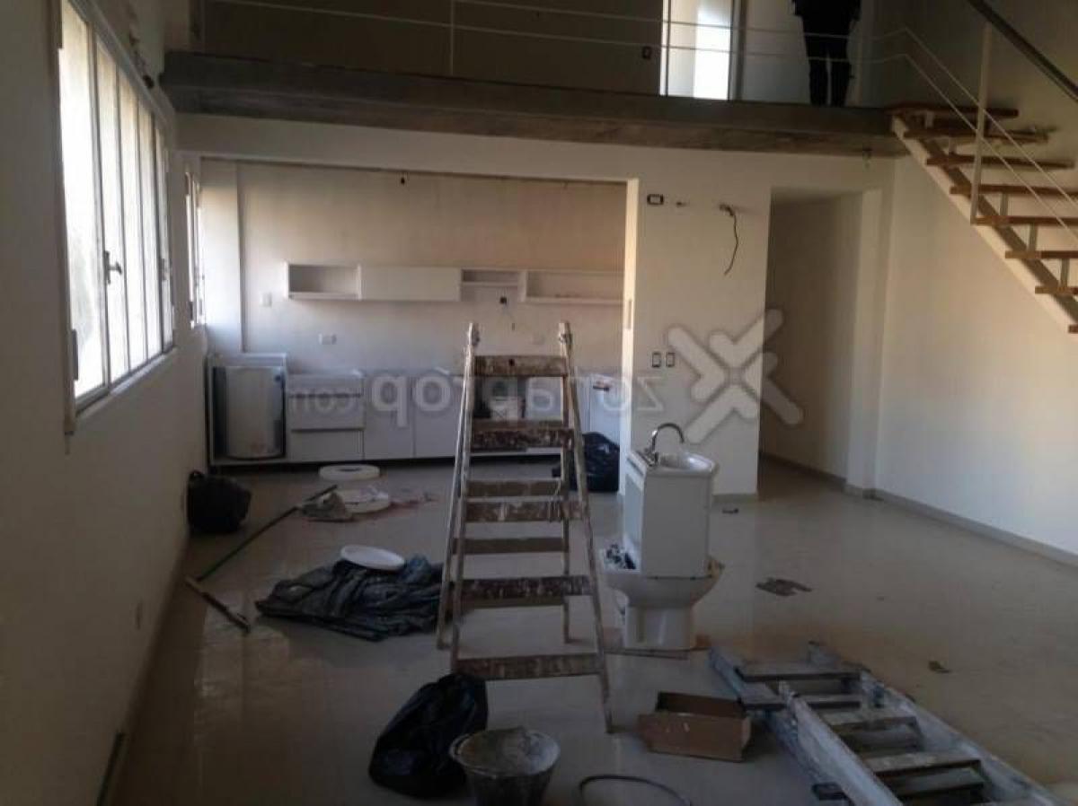 2 bedrooms House in Buenos Aires, Argentina No. 90005