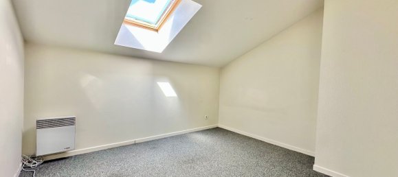 2 bedrooms Duplex in Senlis, France No. 209815 8