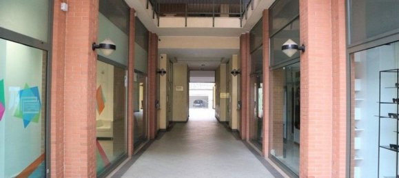 326m² Office in Terni, Italy No. 370768 16