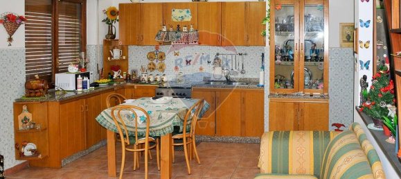 3 Schlafzimmer Wohnung in Gravina di Catania, Italy, Nr. 121611 5