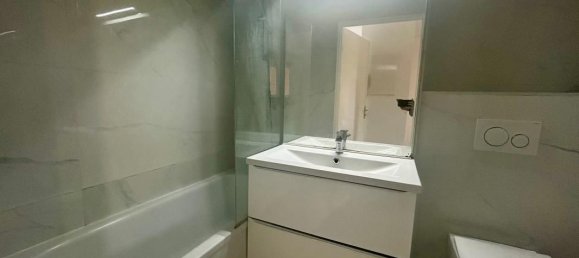 1 bedroom Apartment in Blagnac, France No. 335524 6