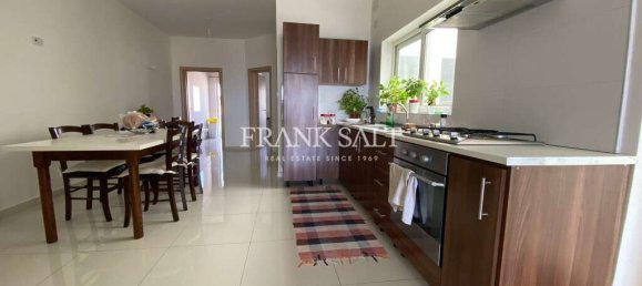 Квартира с 2 спальнями в Иклин, Мальта № 4662 5