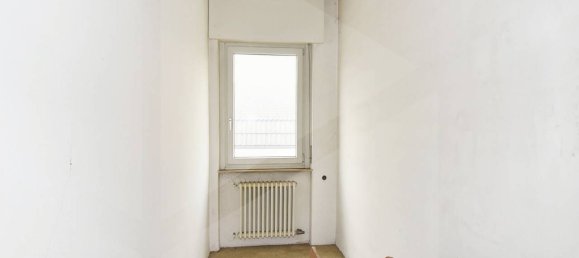 4-Zimmer Gewerbliche Immobilie in Legnano, Italy, Nr. 28558 10