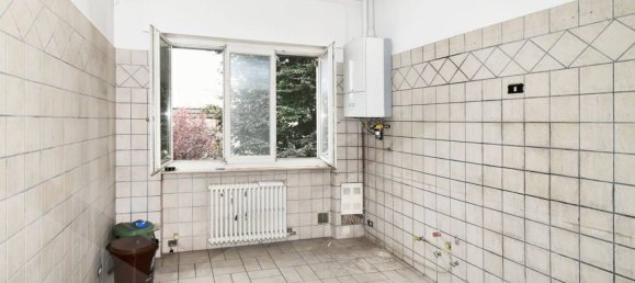 4-Zimmer Gewerbliche Immobilie in Legnano, Italy, Nr. 28558 12