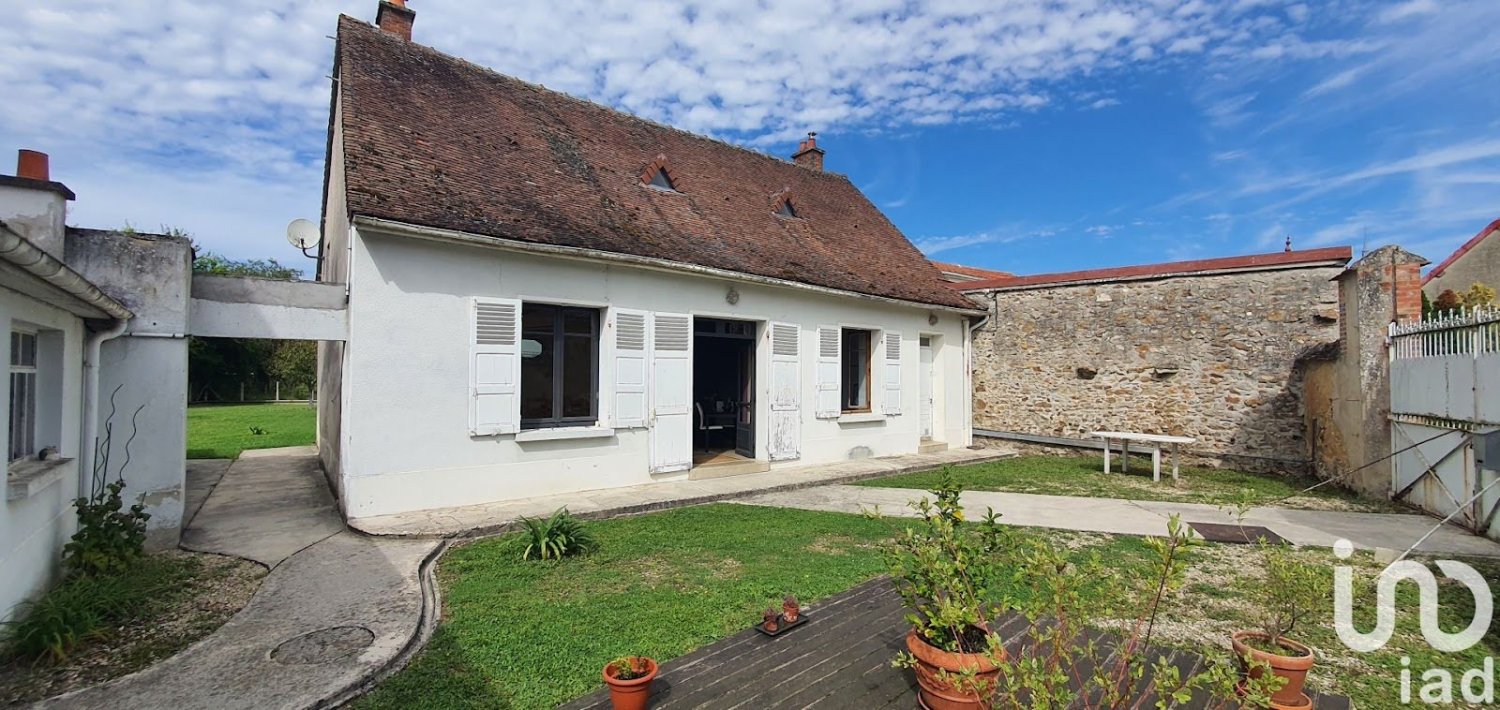 3 Schlafzimmer Haus in Villenauxe-la-Grande, France, Nr. 254808