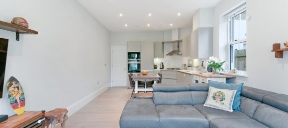 3 bedrooms Apartment in Surbiton, United Kingdom No. 9947 4