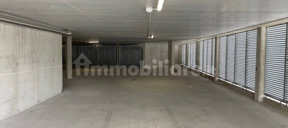 30m² Garage in Lodi, Italy No. 119815 4