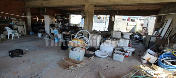 3 chambres Appartement à Barcellona Pozzo di Gotto, Italy No. 359453 8