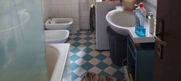 3 rooms Apartment in Bagnolo Mella, Italy No. 314778 4