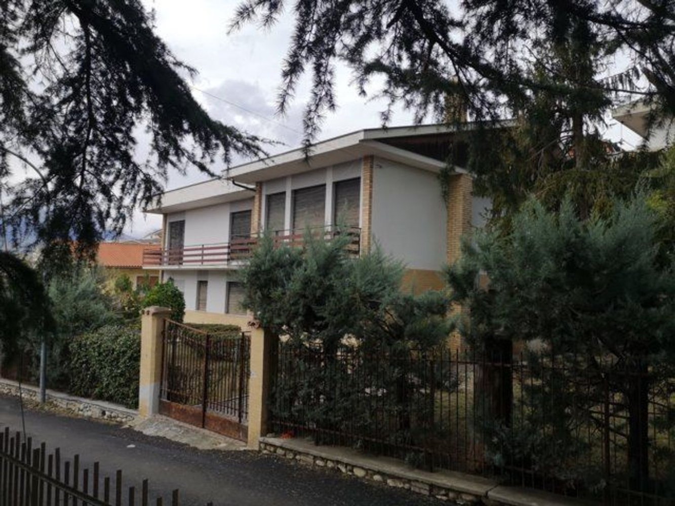 10غرفة فيلا في Penne, Italy رقم 104755