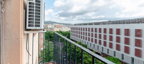 Apartamento T3 em Barcelona, Spain N.º 136103 2