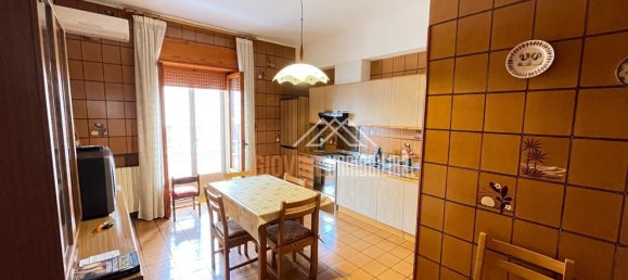 Apartamento de 5 habitaciónes en Crispiano, Italy No. 261139 8