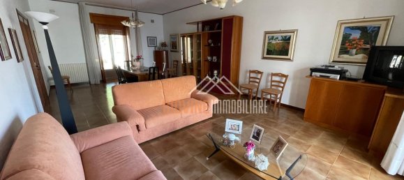 Apartamento de 5 habitaciónes en Crispiano, Italy No. 261139 4
