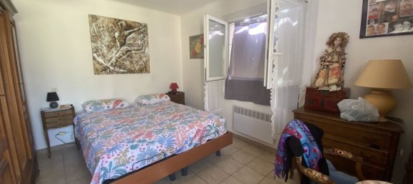 Вилла с 6 комнатами в Тюир, Франция № 286629 4