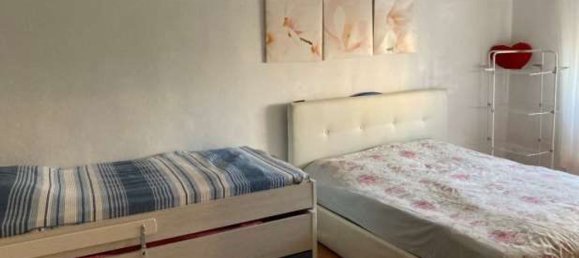 2-salle Appartement à Pioltello, Italy No. 223540 30