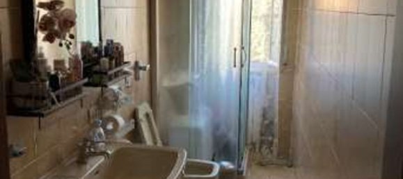 2-salle Appartement à Pioltello, Italy No. 223540 6