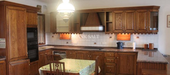 2 bedrooms Apartment in Sliema, Malta No. 8692 3