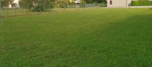 1090m² Land in Pordenone, Italy No. 40129 9