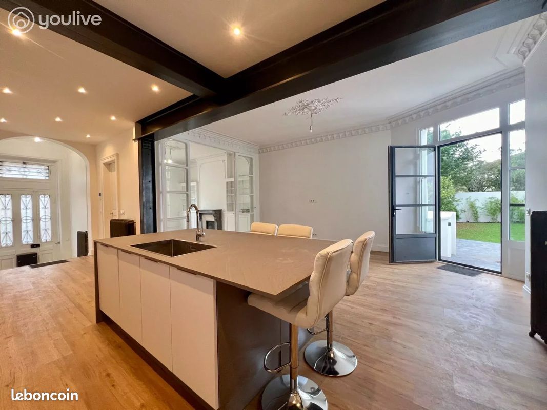 3 غرف نوم شقة في Chartres, France رقم 214357