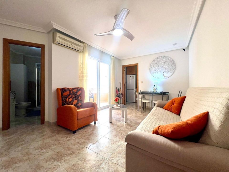 Apartamento T1 em Torrevieja, Spain N.º 179490