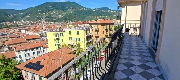 Apartamento de 5 habitaciónes en La Spezia, Italy No. 4581 48