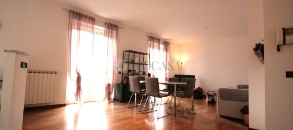 Apartamento de 5 habitaciónes en La Spezia, Italy No. 4581 11