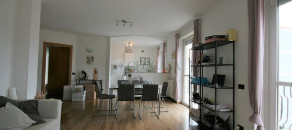 Apartamento de 5 habitaciónes en La Spezia, Italy No. 4581 9