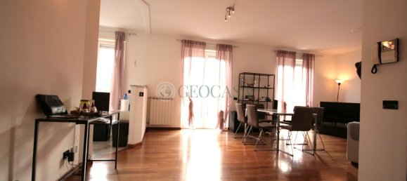 Apartamento de 5 habitaciónes en La Spezia, Italy No. 4581 3