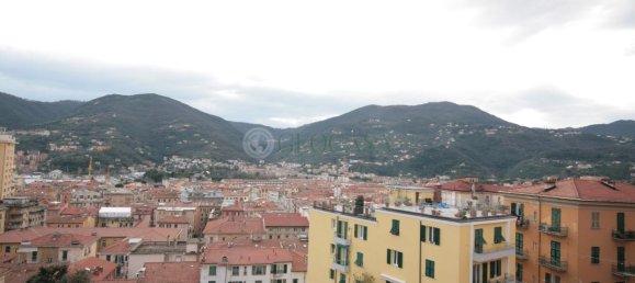 Apartamento de 5 habitaciónes en La Spezia, Italy No. 4581 7