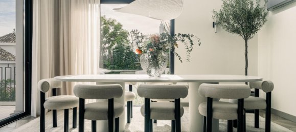 5 bedrooms Villa in Marbella, Spain No. 71364 24