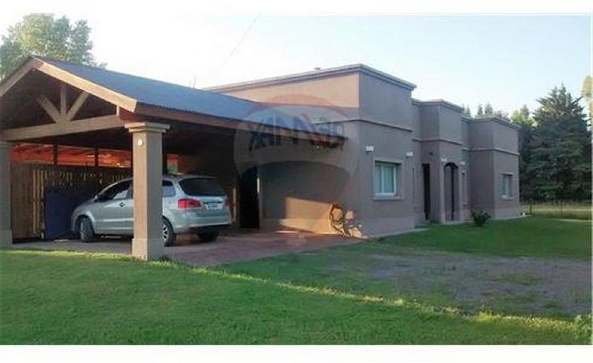 3 bedrooms House in Buenos Aires, Argentina No. 97320