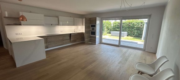 Apartamento de 3 dormitorios en Freising, Germany No. 267350 2