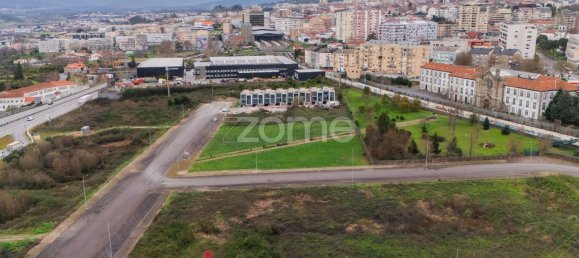238m² Land in Braga, Portugal No. 62814 2