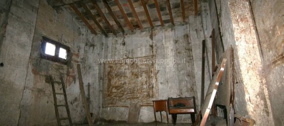 3 Schlafzimmer Haus in Sinalunga, Italy, Nr. 229886 7