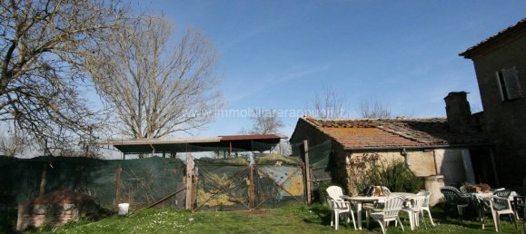 3 Schlafzimmer Haus in Sinalunga, Italy, Nr. 229886 18