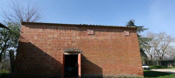 3 Schlafzimmer Haus in Sinalunga, Italy, Nr. 229886 21