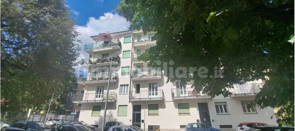 3 Schlafzimmer Wohnung in Pinerolo, Italy, Nr. 320172 2