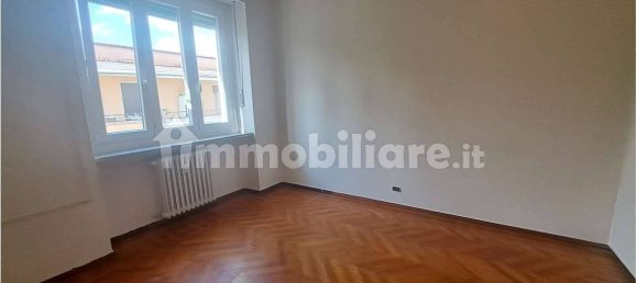 3 Schlafzimmer Wohnung in Pinerolo, Italy, Nr. 320172 7