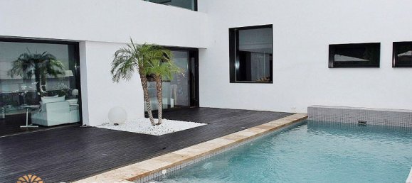 6 bedrooms Villa in Gava, Spain No. 1 9