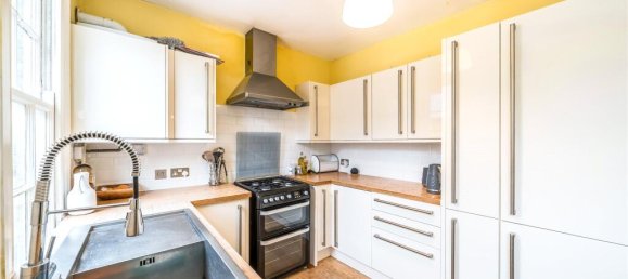 3 bedrooms Maisonette in London, United Kingdom No. 12775 4