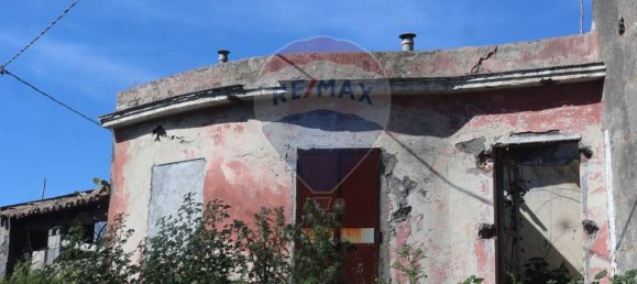 3 bedrooms House in Santa Venerina, Italy No. 326112 8