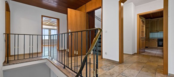 Moradia em banda de 8 divisões em Zollernalbkreis, Germany N.º 44716 9