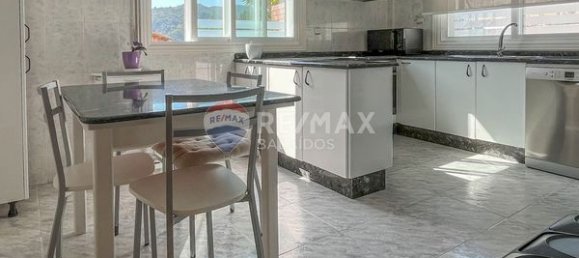 7 bedrooms House in Pontevedra, Spain No. 190005 28