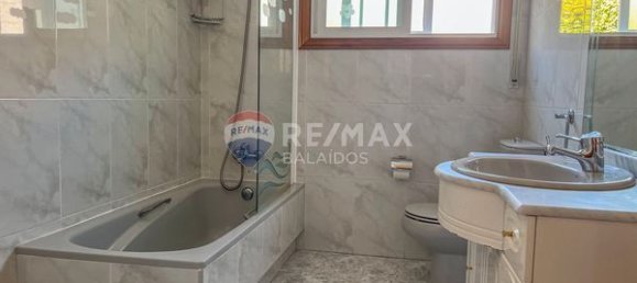 7 bedrooms House in Pontevedra, Spain No. 190005 46