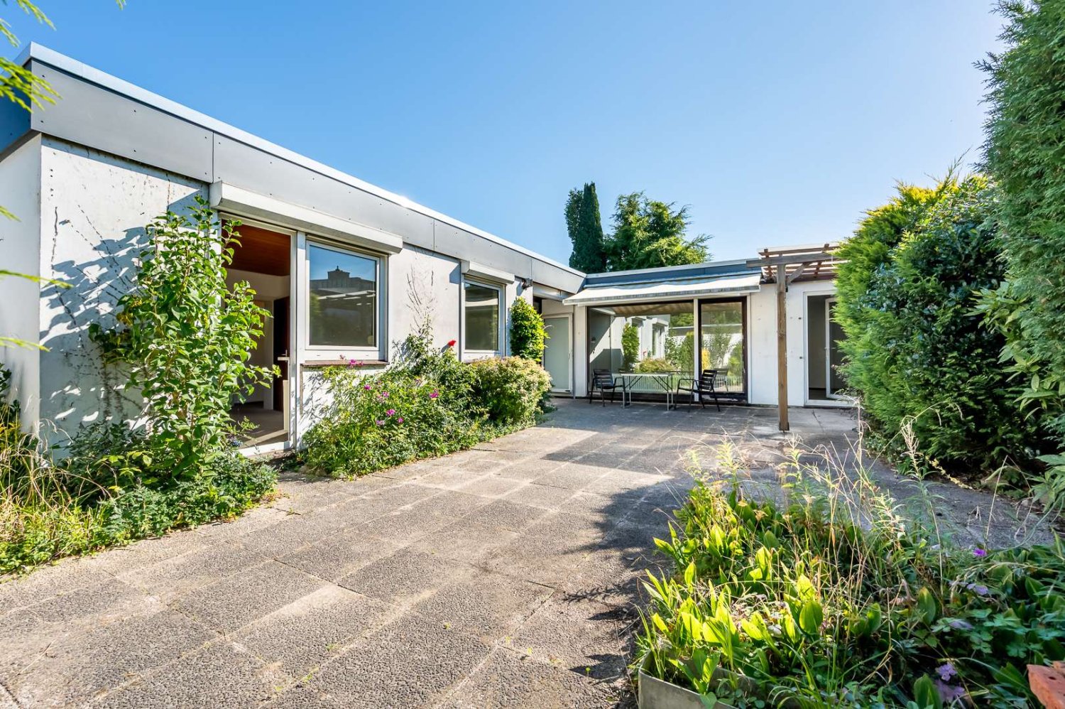 4 bedrooms Bungalow in Stormarn, Germany No. 327460