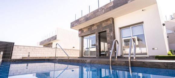 Villa de 3 dormitorios en Orihuela, Spain No. 6329 11