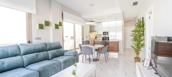 Villa de 3 dormitorios en Orihuela, Spain No. 6329 2