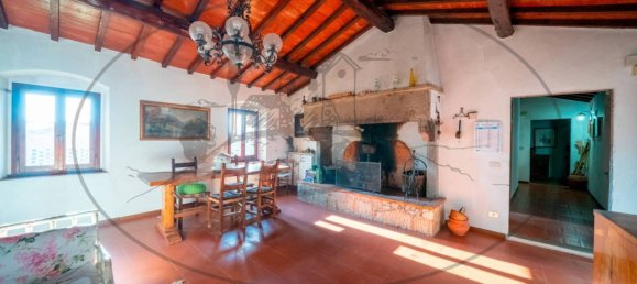 6 bedrooms House in Reggello, Italy No. 147642 13